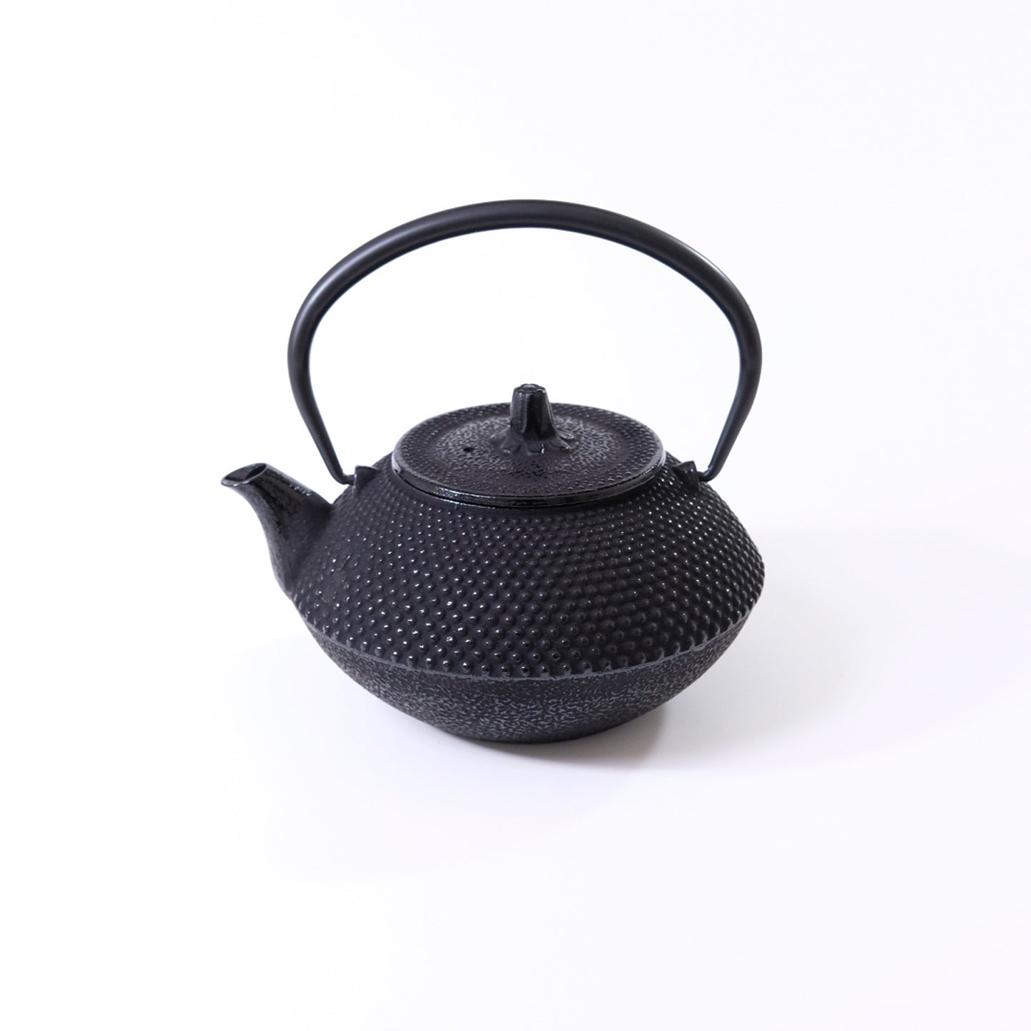 Iron kettle Maru Arale 0.8L Black