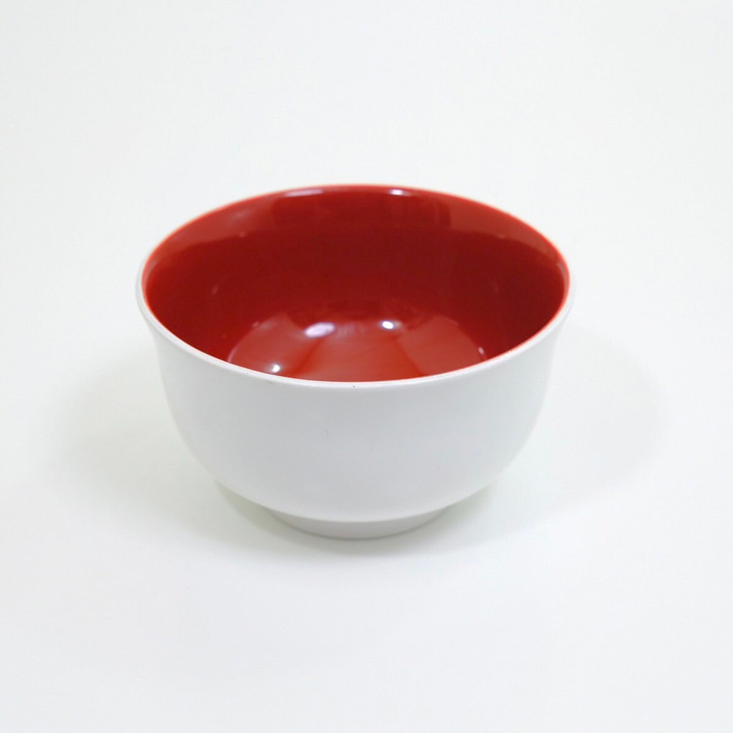 Soup bowl with white interior and red pattern