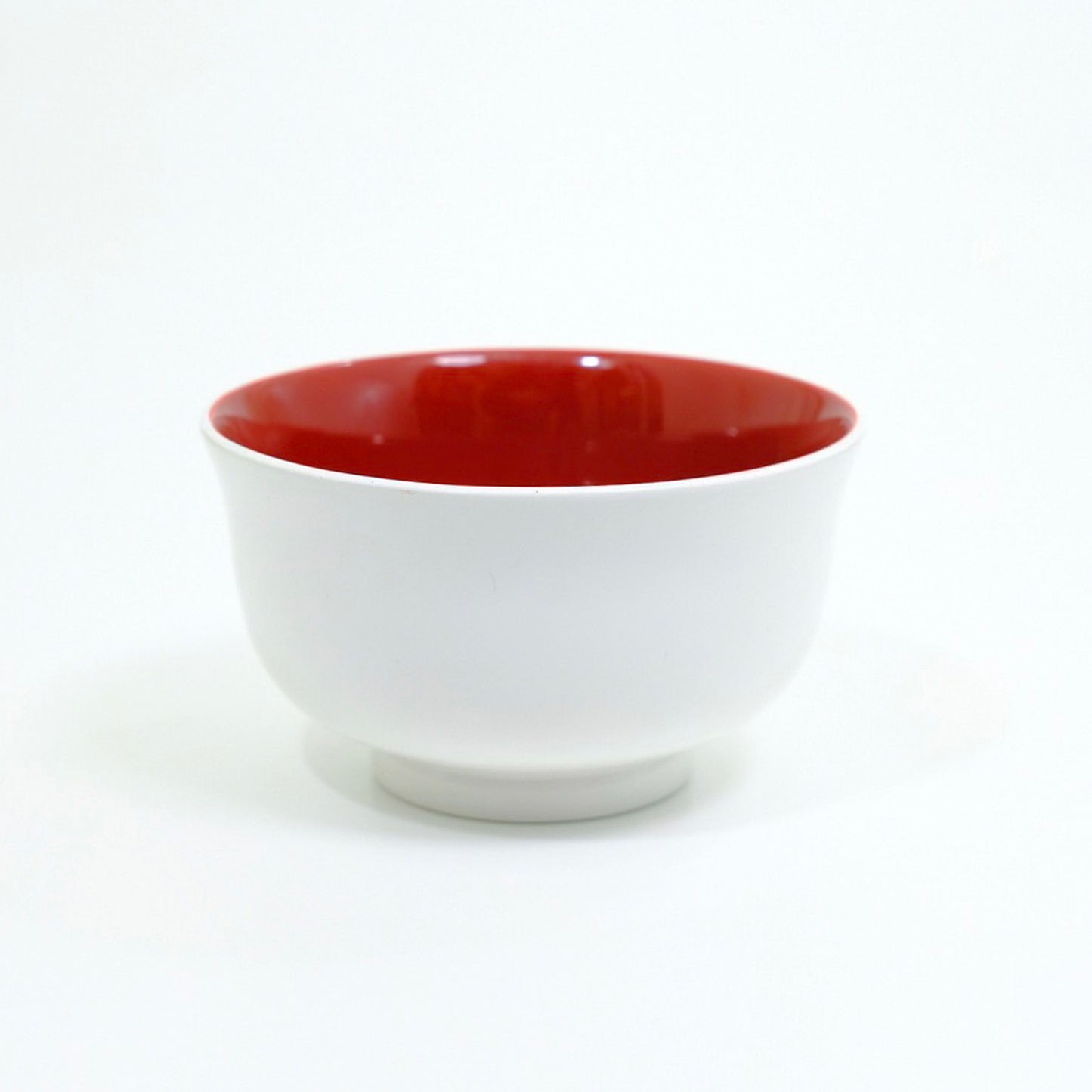 Soup bowl with white interior and red pattern