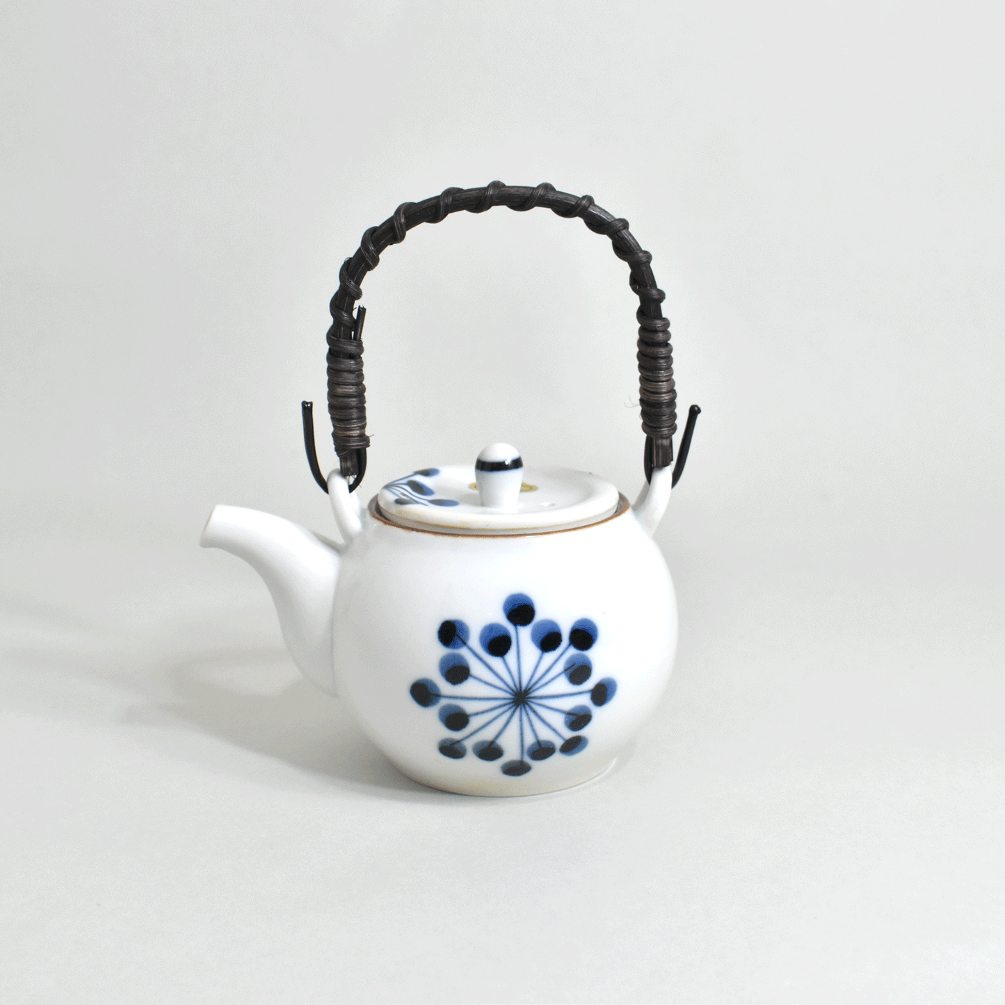 Hanabi U Earthenware Teapot