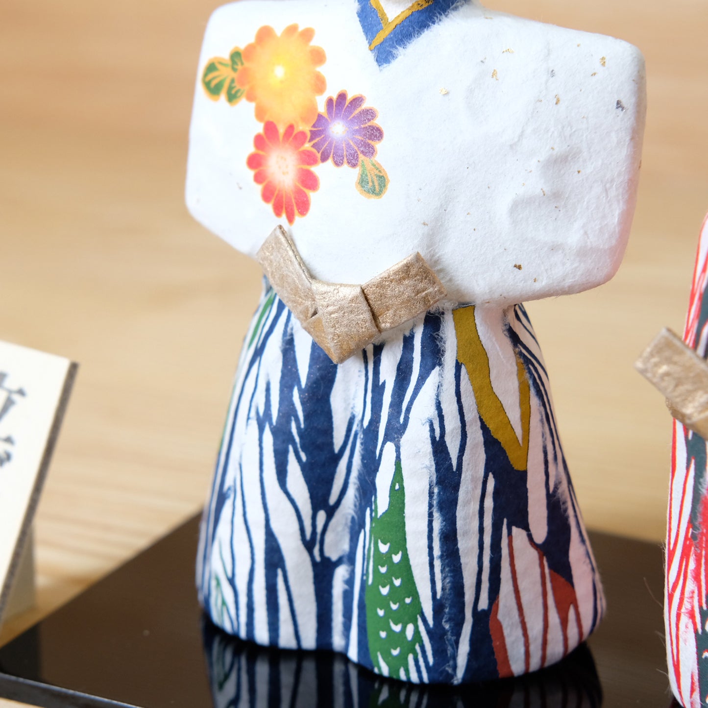 Japanese Pattern Standing Dolls