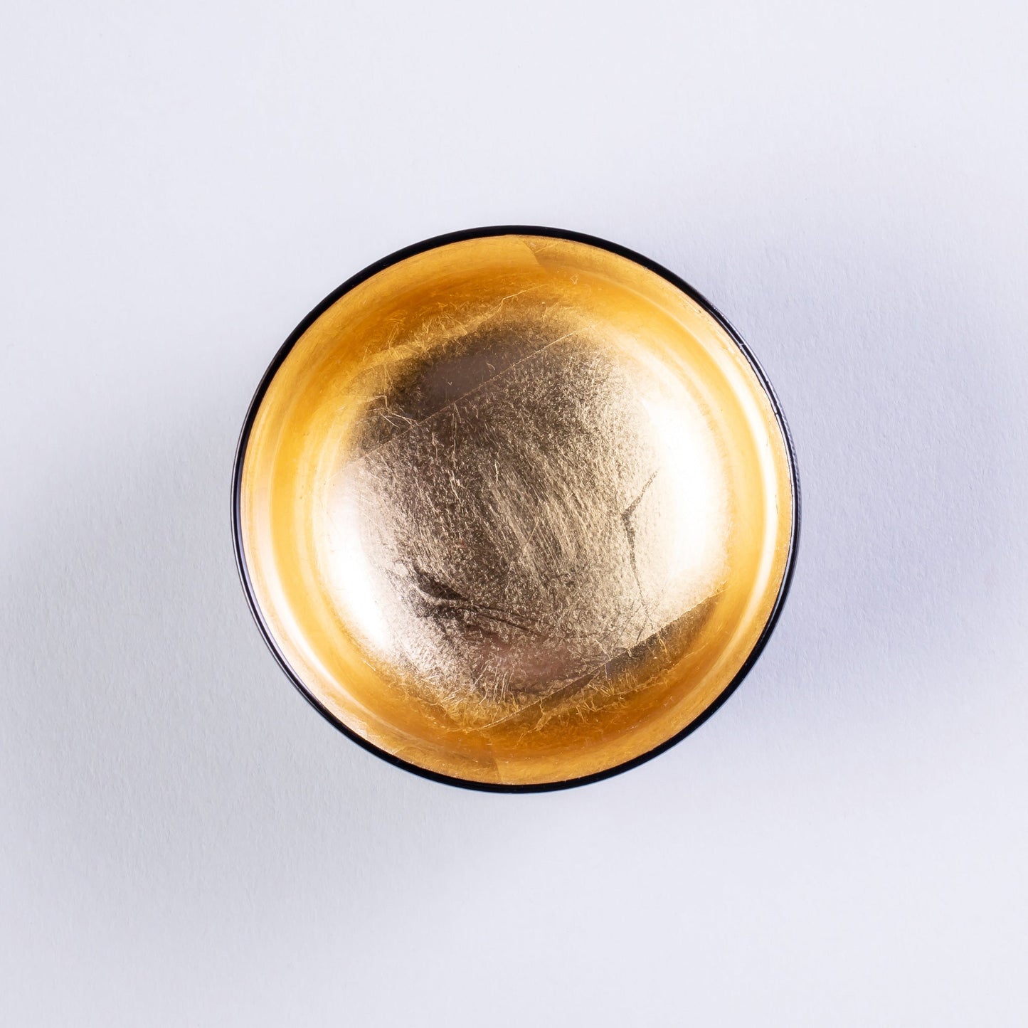 Lily-shaped sake cup with gold leaf inside