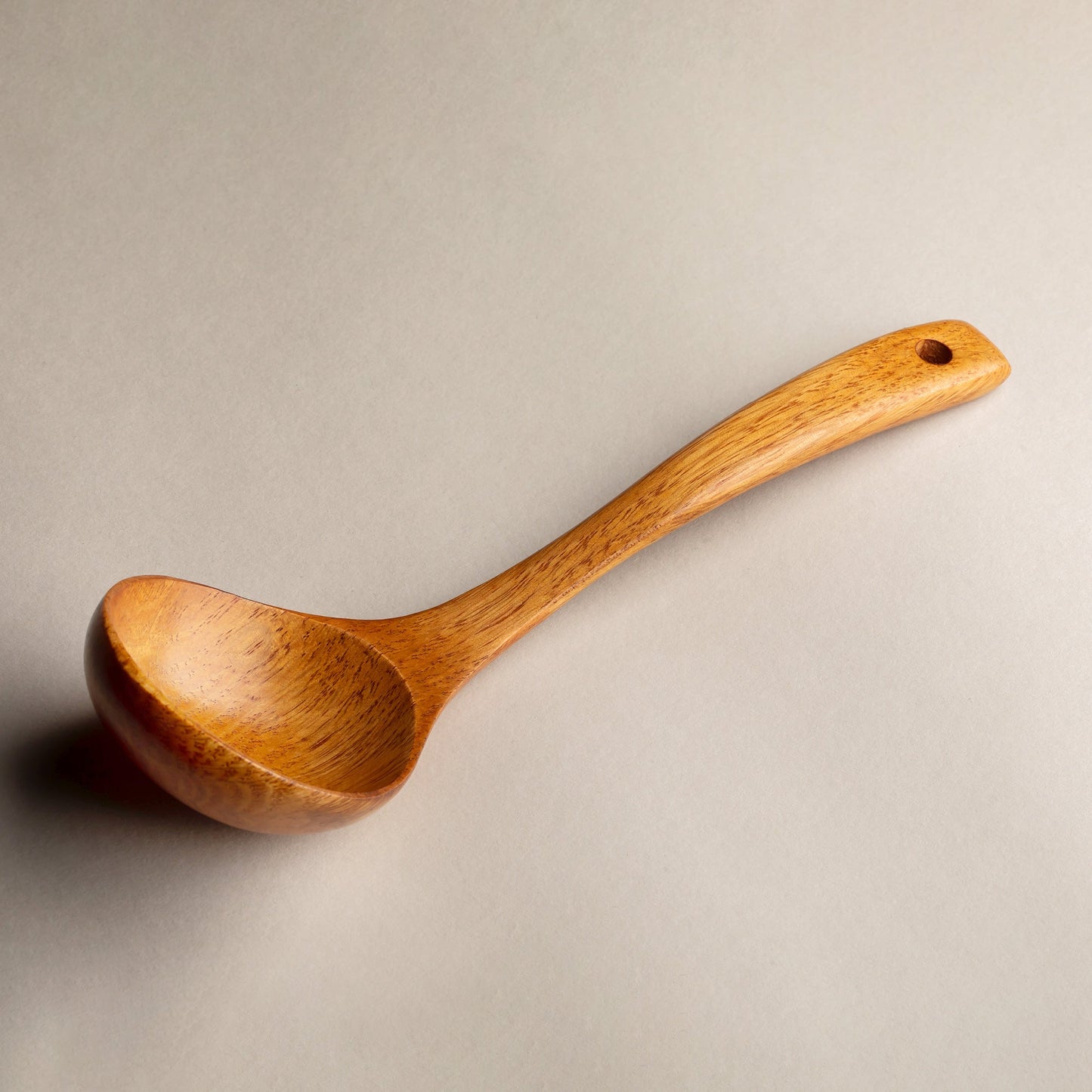 Large wooden ladle, 28cm
