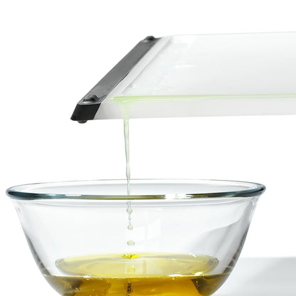OXO カッティングボード 中