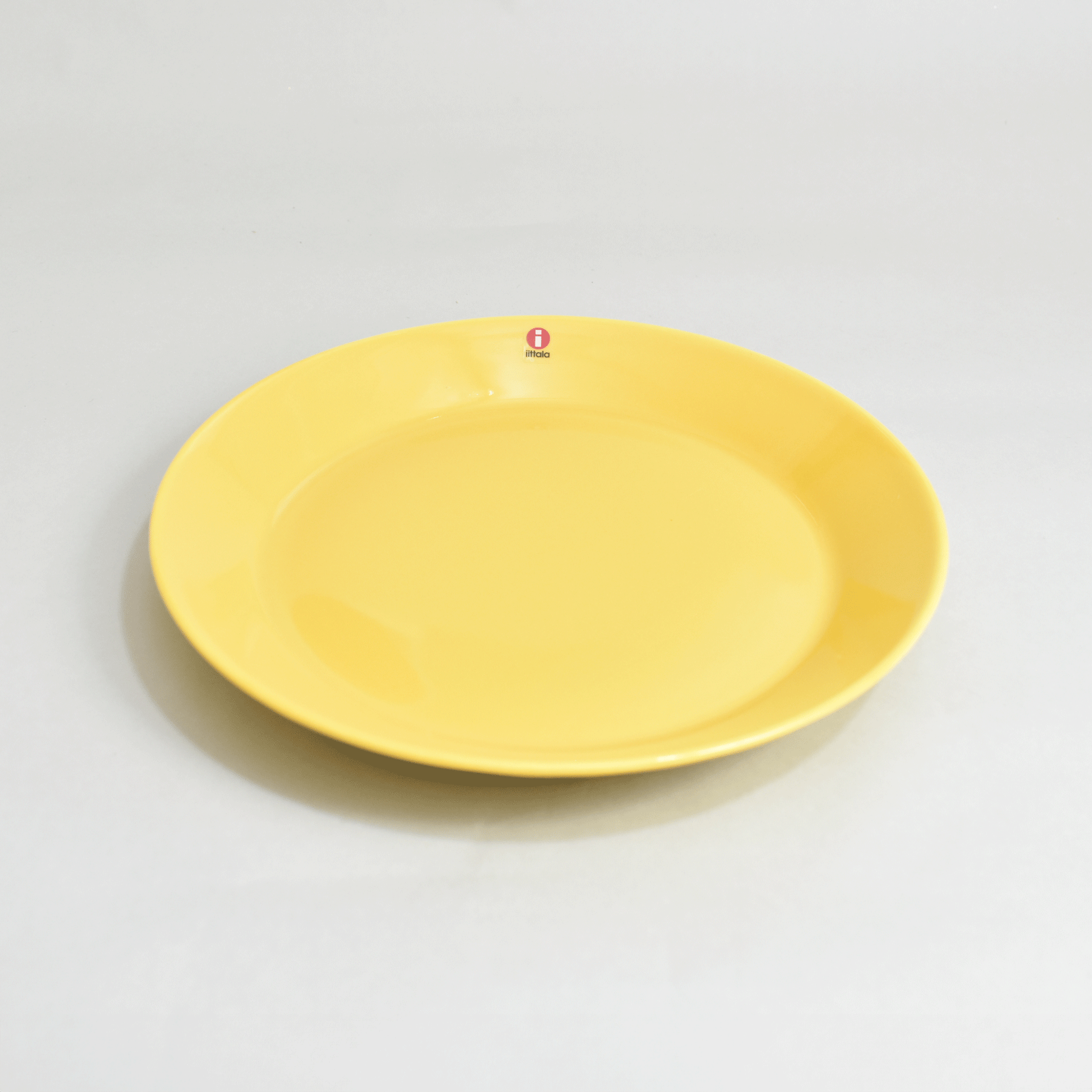 イッタラ ティーマ プレート21cm ハニー|LiFE|公式オンラインショップ イッタラ ティーマ プレート21cm ハニー|LiFE|公式オンラインショップ