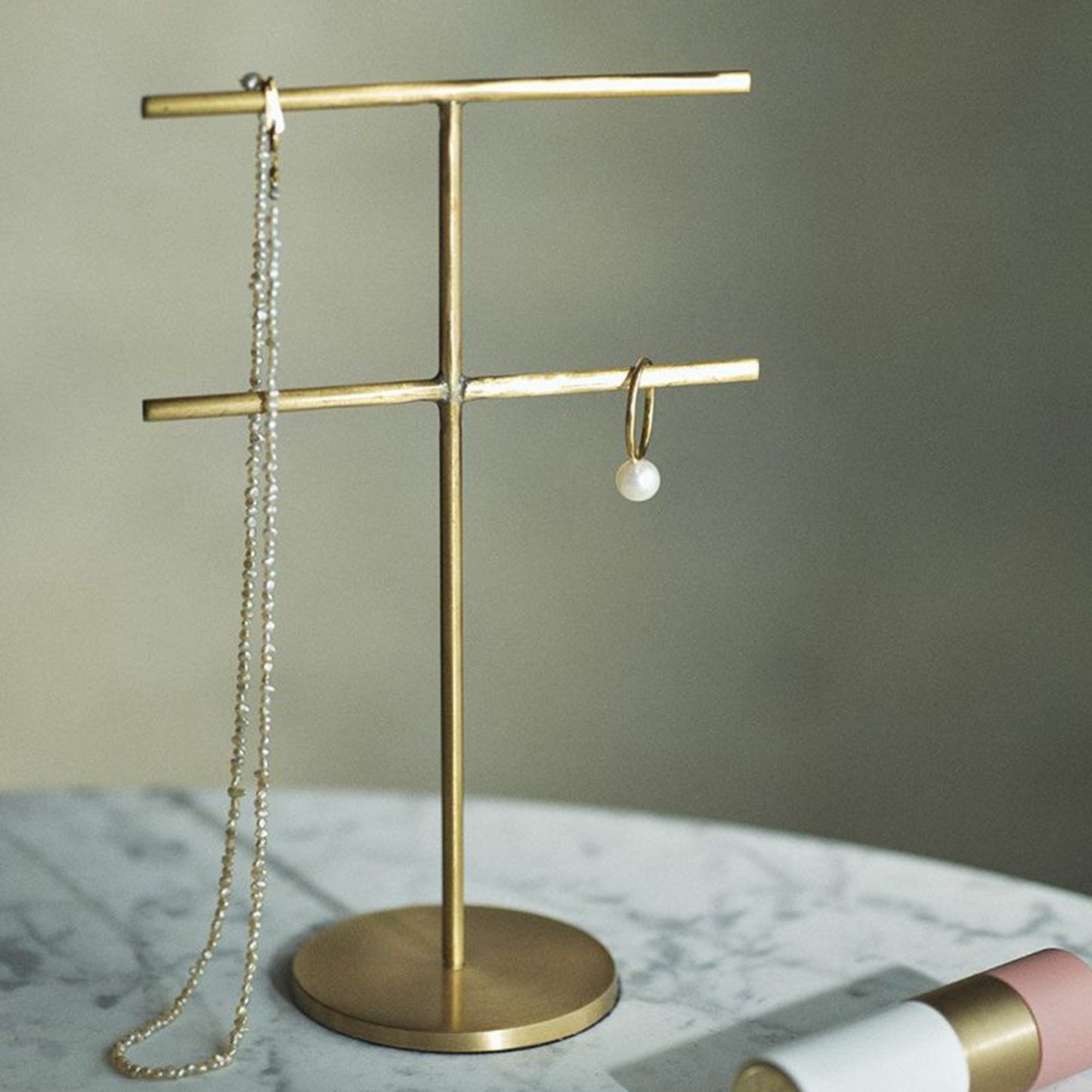 BRASS ACCESSORY STAND L