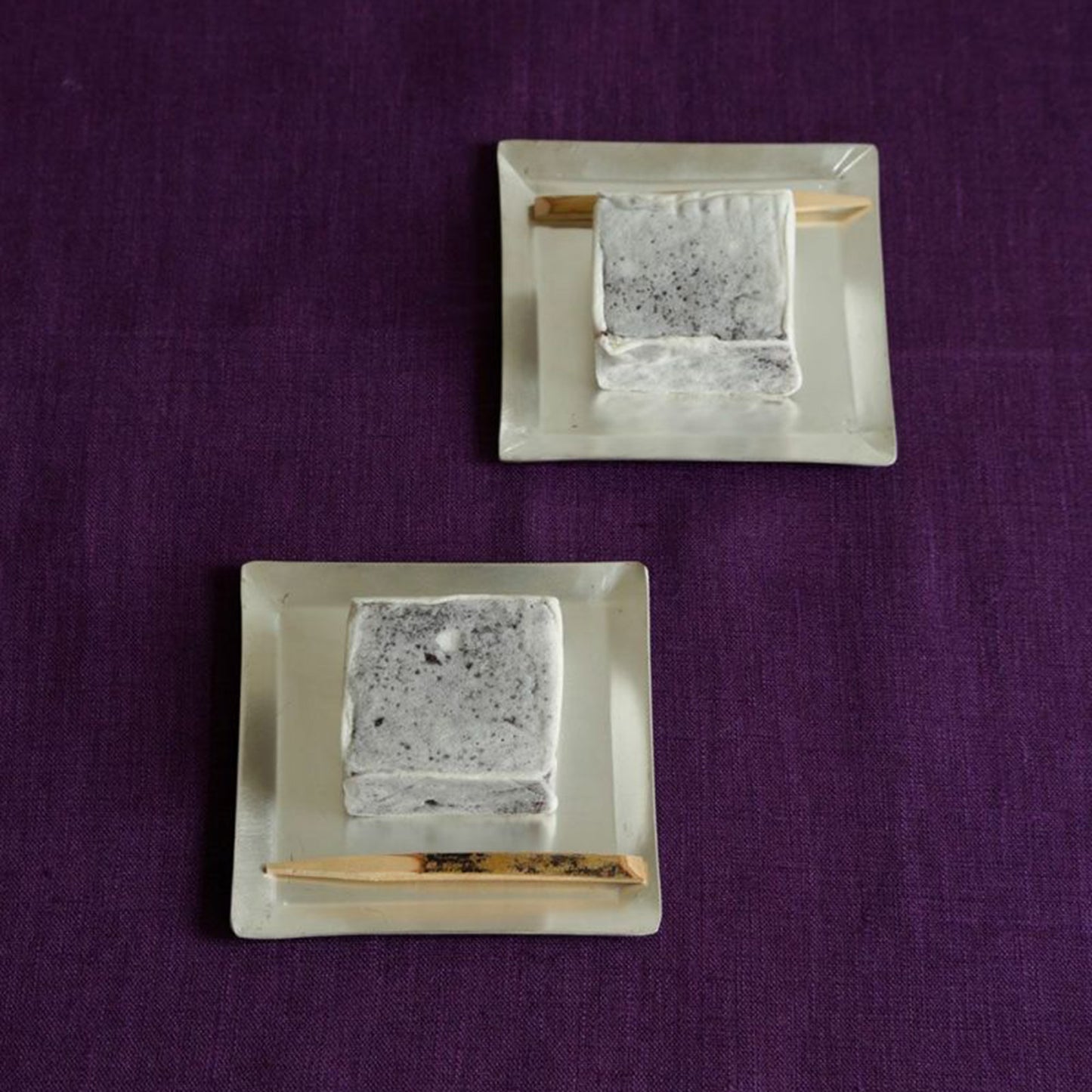 SILVER PLATE SQUARE