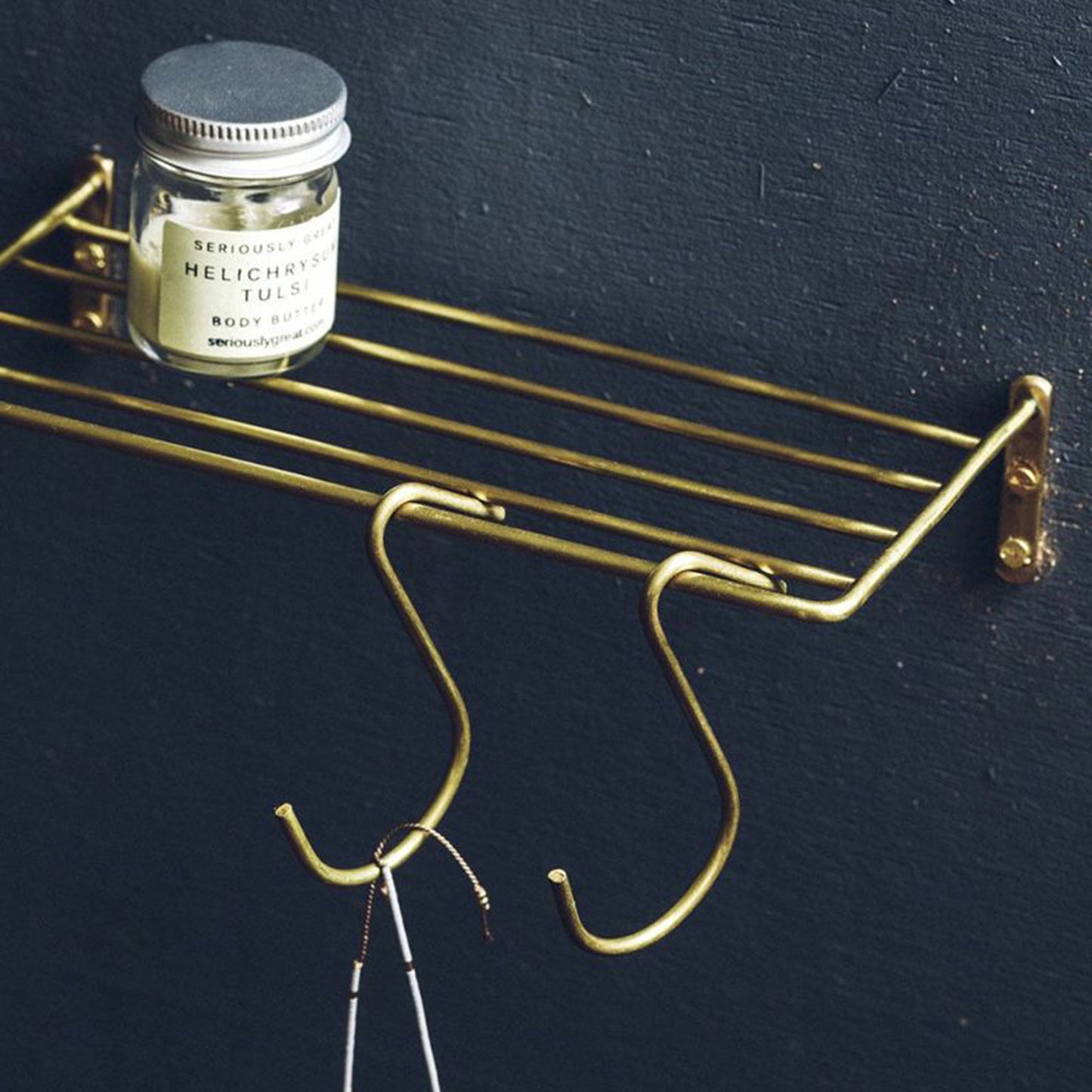 BRASS WIRE SHELF