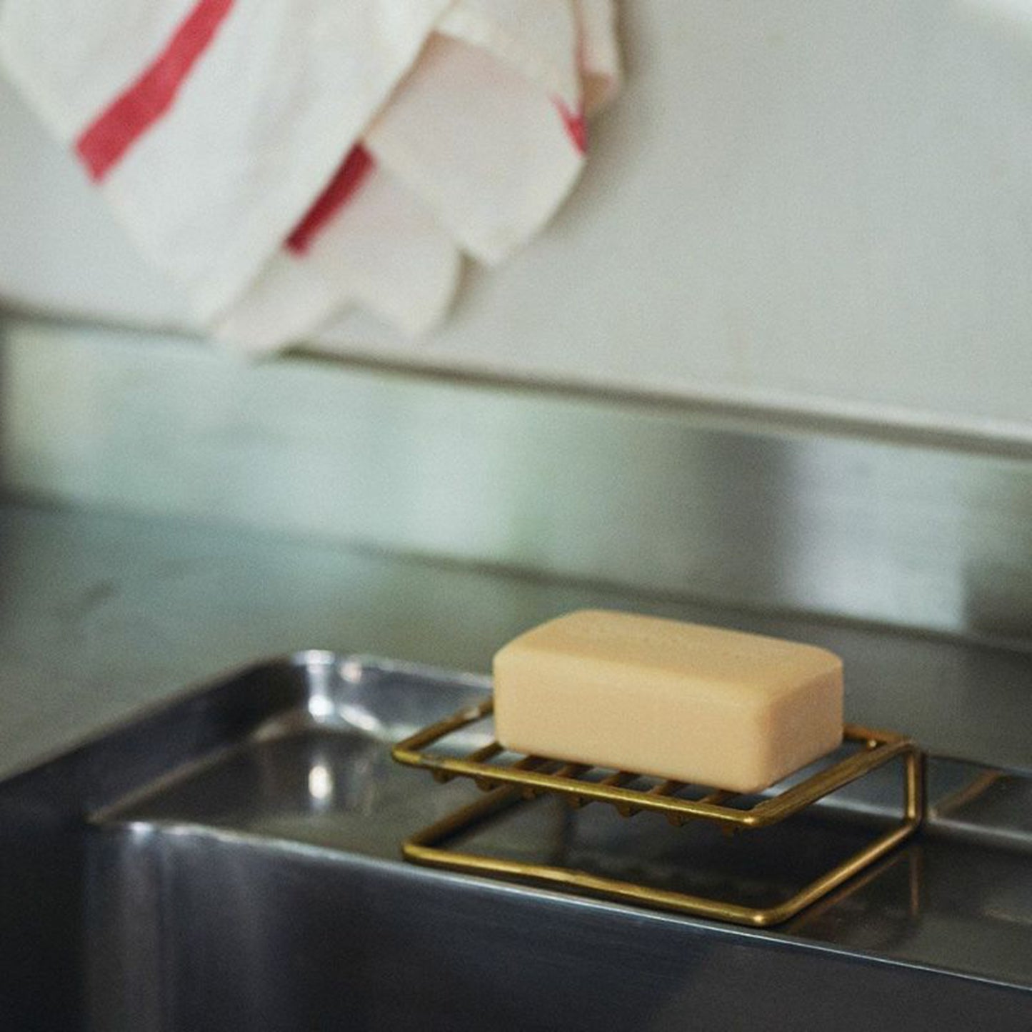 BRASS SOAP STAND