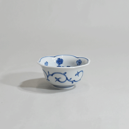 Small hexagonal flower holder, wave peony