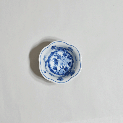 Small hexagonal flower holder, wave peony