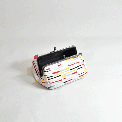 4-inch clasp cosmetic pouch