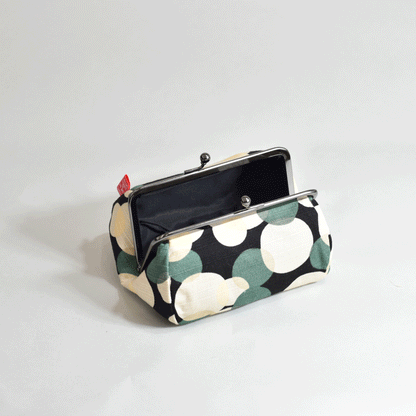 4-inch clasp cosmetic pouch