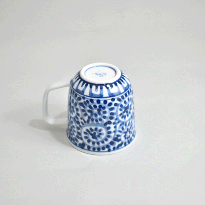 Kotobuki Karakusa lightweight mug