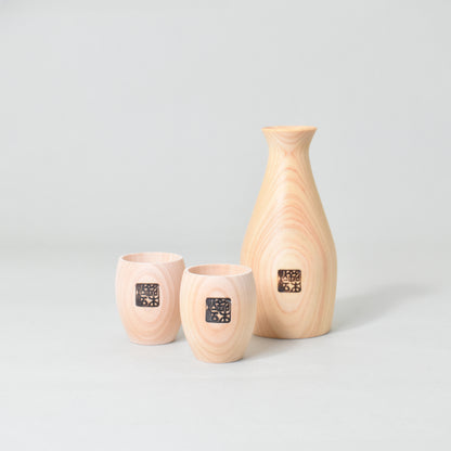 Hinoki wood sake set