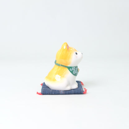 Dog Days Shiba Inu Sitting Brown Shiba