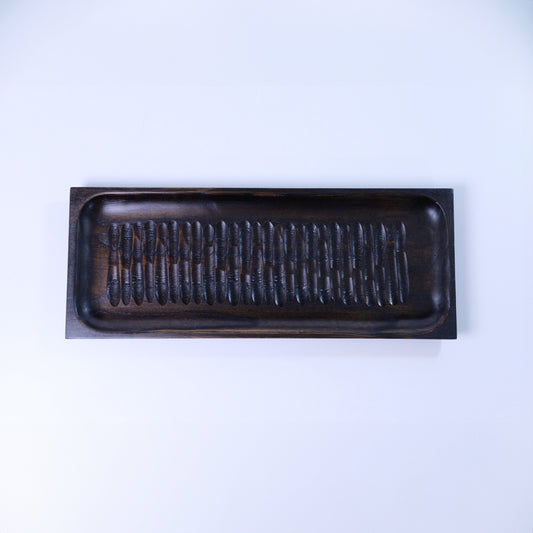 手彫長角皿 中 黒拭漆