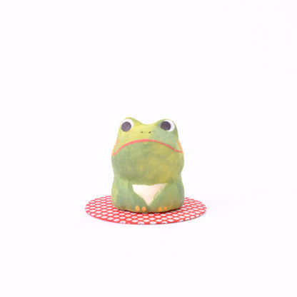 おすわりカエル 緑
