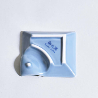 Corner Plate