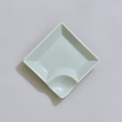 Corner Plate