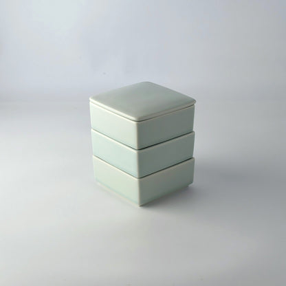 Lycee Three-tiered box