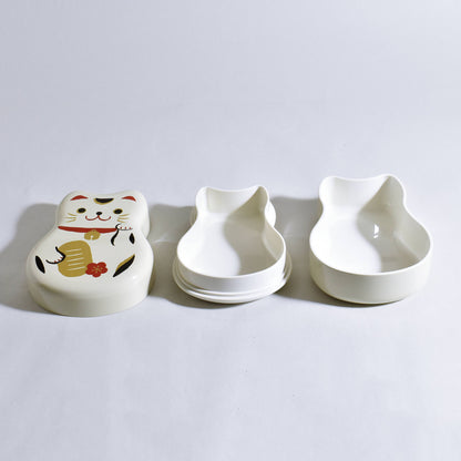 Maruko two-tiered bento box with white beckoning cat