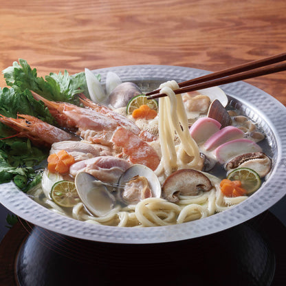 Stainless steel pot with glass lid, Yukihira, 26cm