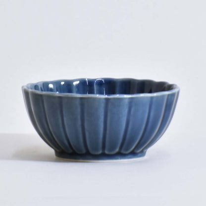 カラー 菊型小付