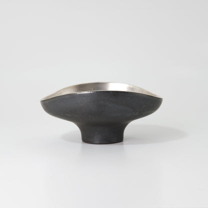 Curvale 4-inch bowl, silver glaze