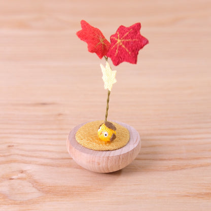 ゆらゆら紅葉 動物たち ふくろう