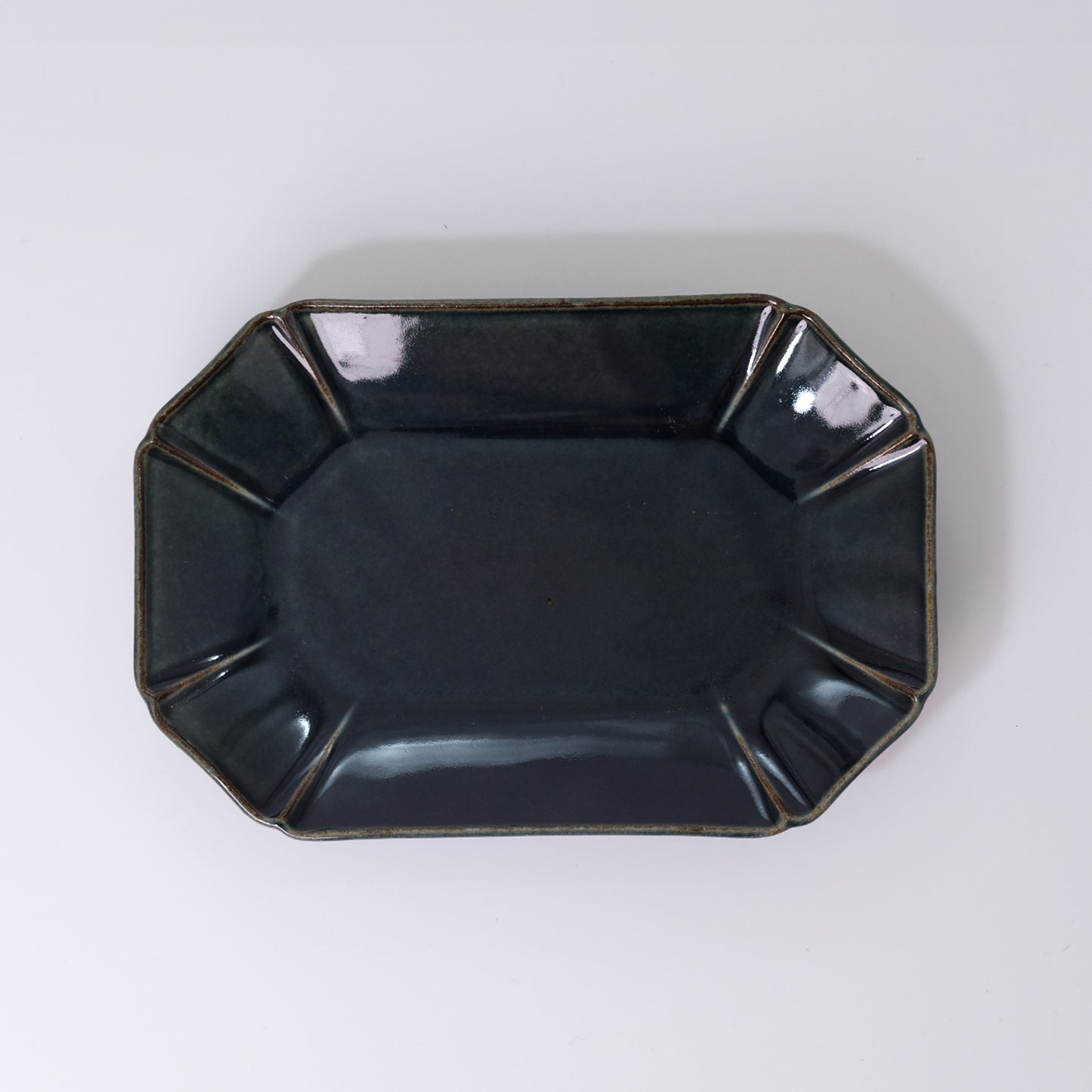 Ichika rectangular plate