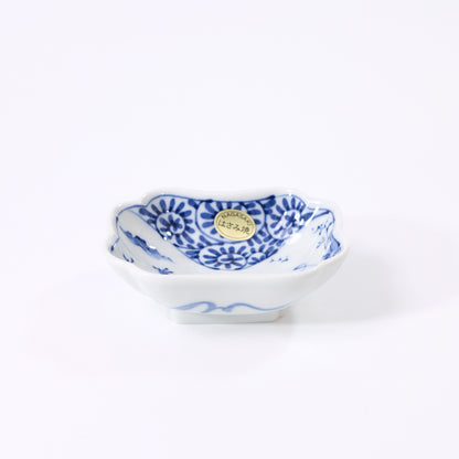 Small square plate with landscape and octopus arabesque pattern