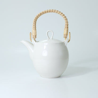 Fig teapot