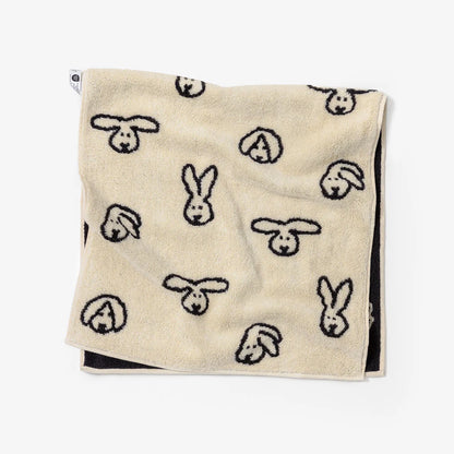 耐久性に優れ毛羽立ちも少ない WARMGREY TAIL の FACE TOWEL（フェイスタオル）